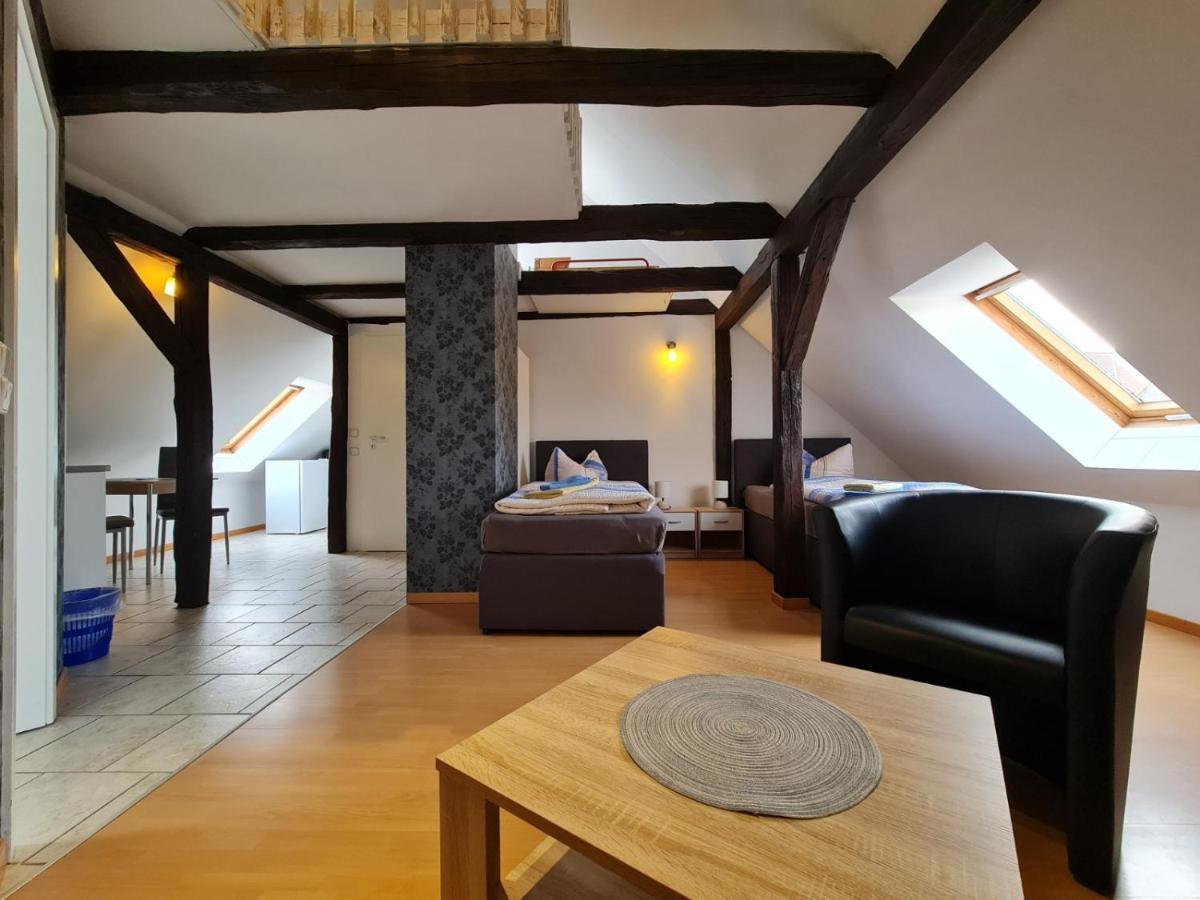 Pension Zum Holzwurm Wittenberge Exterior photo